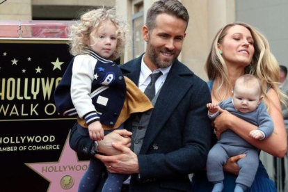 El actor Ryan Gosling.Ryan Reynolds, con su esposa Blake Lively y sus dos hijas.