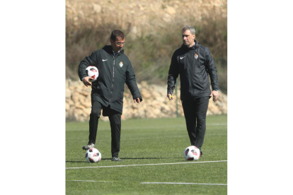 Bolo no podrá contar con Yuri, Yac, Jorge García ni Ríos Reina para el duelo de mañana. L. DE LA MATA