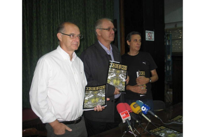 Vicente Fernández, Antolín de Cela y Miguel Jota García.