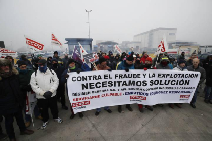 Una de las acciones reivindicativas de los trabajadores de Rodríguez.