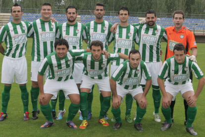 Formación del Dehesas, campeón de Copa de la 1.ª División Provincial de Aficionados.