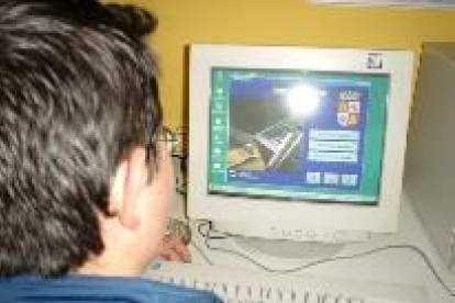 Imagen de uno de los usuarios del servicio de información para desempleados «www.bancoempleo.com»