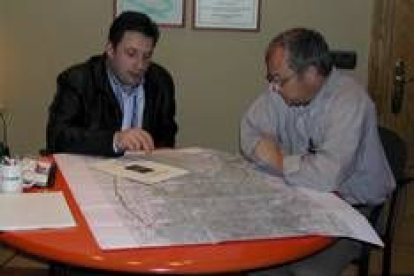 El alcalde de Cármenes y Hartasánchez, en una imagen de archivo
