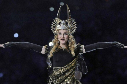 Madonna, durante una actuación en Indianapolis, durante la Super Bowl, en febrero del 2012.