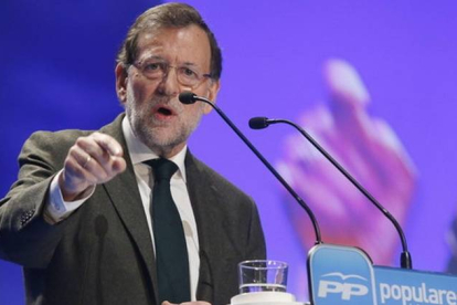 El presidente del Gobierno, Mariano Rajoy, durante su intervención en la clausura de la Convención del Partido Popular de la Región de Murcia.