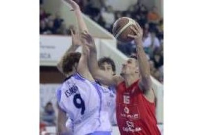 El capitán Martín Ferrer volverá en enero a su tierra, a Mallorca, para jugar la Copa del Príncipe