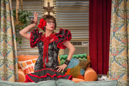 Rita Moreno, en la telecomedia de Netflix 'Día a día'.