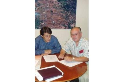 Villaquilambre financiará actividades para mayores del municipio a través de un convenio