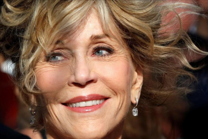 Jane Fonda sonrie a su llegada al 68º Festival de Cine de Cannes  en Francia, el 20 de mayo de 2015.