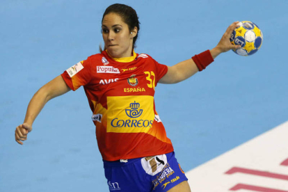 La leonesa Mireya González, en un partido con España. DL