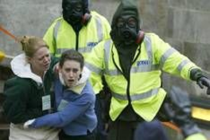Alrededor de 200 personas participaron en el simulacro de atentado químico en Newcastle