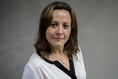 Cristina Tardáguila, reportera brasileña ganadora del premio periodístico que concede EL PERIÓDICO.