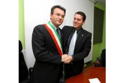 El alcalde del municipio italiano  devolvió la visita a José Manuel Sánchez