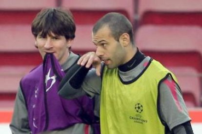 Messi y Mascherano, durante el entrenamiento.