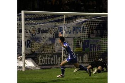 El primer gol de Borja Valle como profesional se lo metió a Keylor Navas con la camiseta de la SDP. AFB