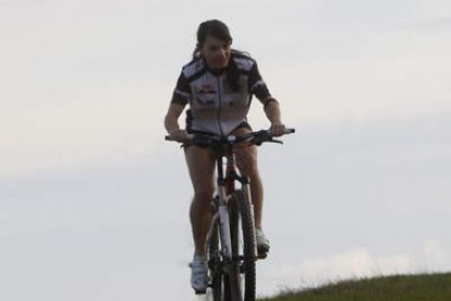 Sara García, durante su entrenamiento en suelo leonés.