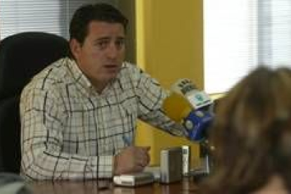 El alcalde de Cacabelos, el socialista José Manuel Sánchez