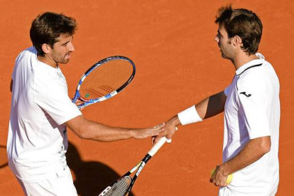Marc López (izquierda) y Marcel Granollers, la pareja española de dobles.