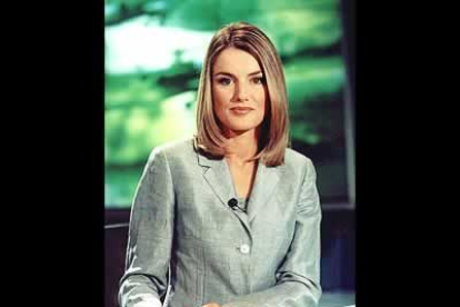 En el año 2000 Letizia se incorporó los servicios informativos de TVE donde trabajó como presentadora y cubrió acontecimientos como el 11-S, la guerra de Irak y el desastre del Prestige, entre otros.