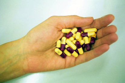 Cápsulas de Amoxicilina y Clamoxil 500 mg, uno de los antibióticos más dispensados.