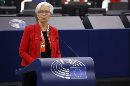 La presidenta del BCE, Christine Lagarde. JULIEN WARNAND