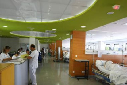 Interior de Urgencias del Hospital del Bierzo tras su mejora.