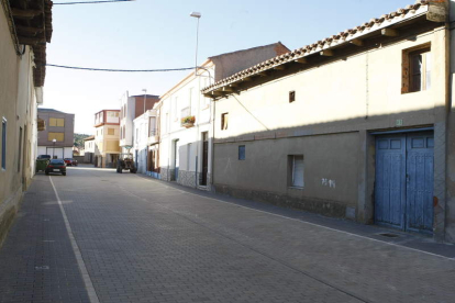 El Ayuntamiento ha pedido subvenciones a la Diputación para continuar las pavimentaciones.