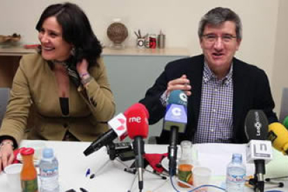María Rodríguez y Francisco Fernández hicieron ayer el balance de mandato.