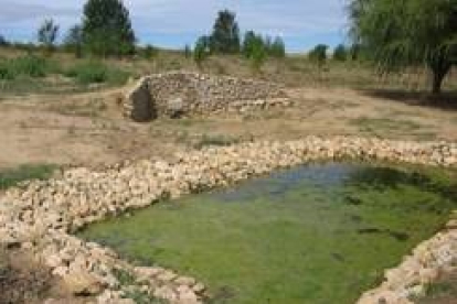 La fuente de las Fontanas, una de las recuperadas en el municipio