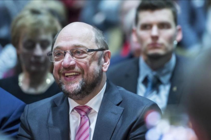 Schulz sonríe en un mitin electoral en Leipzig, el 27 de febrero.