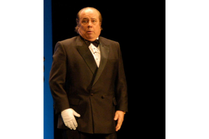 El veterano humorista Paco Arévalo actuará en el Auditorio de León el día 28.