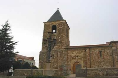 La torre de la iglesia de El salvador es uno de los monumentos más importantes de la zona.