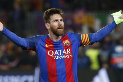 Messi celebra el pase del Barcelona a los cuartos de final de la Liga de Campeones.