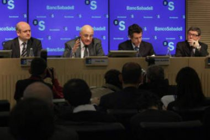 Tomás Varela, Josep Oliú, Jaume Guardiola y Gabriel Martínez, en la presentación de los resultados d