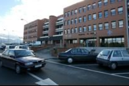 La Junta ha consignado 793.000 euros para ampliar el Hospital del Bierzo el próximo año
