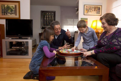 Los abuelos son los heroes de la conciliación familiar y laboral de muchos padres.