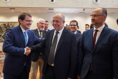 Alfonso Fernández Mañueco, Francisco Igea y Luis Fuentes. R. GARCÍA