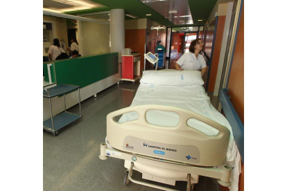 Imagen de archivo de una estancia interior del Hospital del Bierzo.