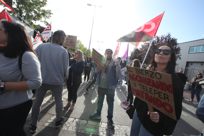 Huelga y protesta en Teleperformance Ponferrada. ANA F. BARREDO (4)