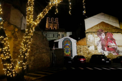 Iluminación navideña en La Bañeza. RAMIRO