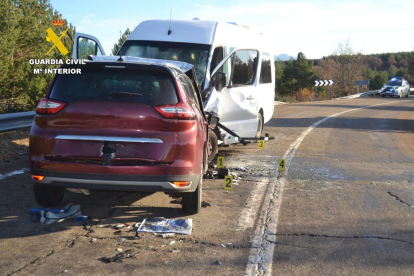 Imagen del estado en el que quedaron los vehículos tras el accidente. SUBDELEGACIÓN DEL GOBIERNO