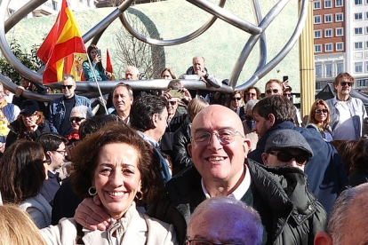 El alcalde de Valladolid, Jesús Julio Carnero, asiste a la manifestación del Partido Popular por la Igualdad de los Españoles. ICAL