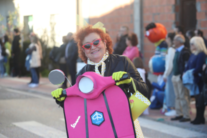 Camponaraya se echó a la calle en domingo para poner un epílogo al Carnaval en el Bierzo