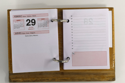 Calendario del 2024 con el día 29 de febrero, que corresponderá a un año bisiesto (también conocido como año intercalar o año bisextil), año que contiene un día adicional y altera levemente el calendario habitual.
