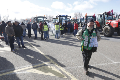 La protesta de los agricultores avanza desde el Reino de León.