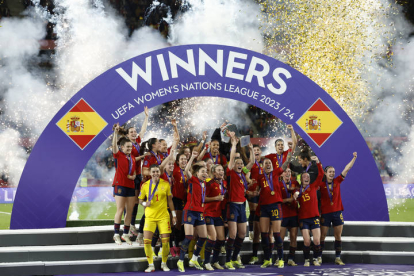 La selección española de fútbol ha conquistado la Liga de Naciones Femenina ante Francia.