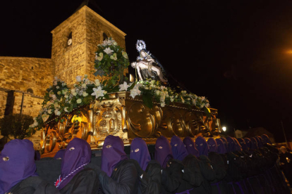 Procesión de Nuestra Señora de las Angustias en La Bañeza