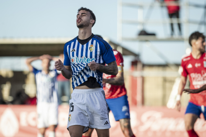 Juanfran García se estrenó con derrota al frente de la Ponferradina ante la SD Tarazona.