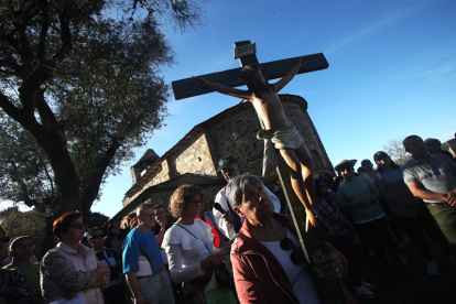El fervor popular se puso de manifiesto en este evento de la Semana Santa ponferradina