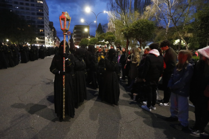 Un momento de la Procesión de la Pasión.